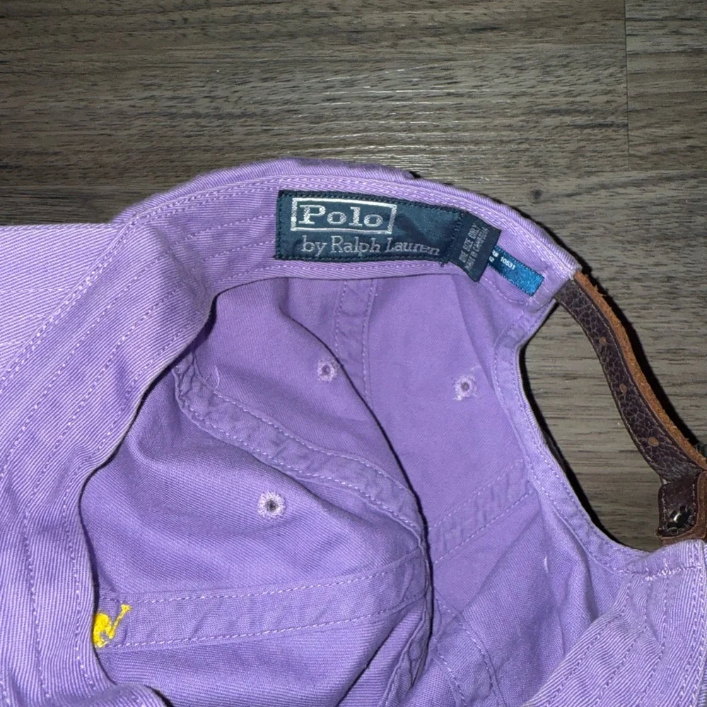Vintage Polo Ralph Lauren Hat Cap Purple Classic Yellow Pony Leather Strapback - Picture 3 of 3